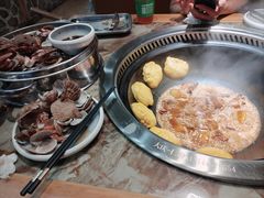 -锅老头海鲜铁锅炖