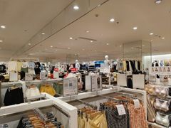 -优衣库(苏州吴江万象汇店)