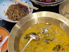 -川流不息·地道川菜·小龙虾(松东路店)