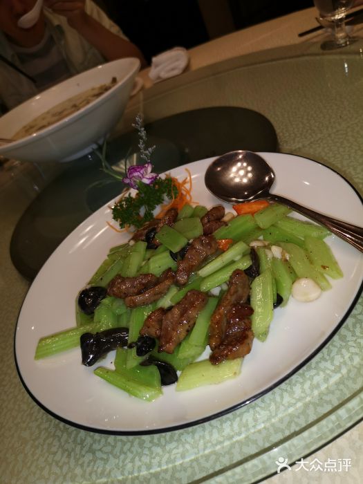 翰林轩翰林金阁(长乐路店)西芹炒牛柳图片