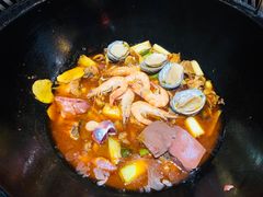 -锅来乐地锅鸡(安亭店)