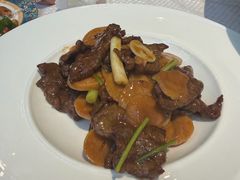 公馆秘蒜爆牛肉-卫鼎轩·曹公馆(鼓楼店)