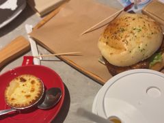 -必胜客(尹山湖歌林公园店)