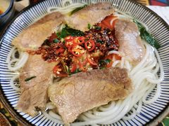 牛叭呼米线-紫滇源云南生态菜(丹凤街店)
