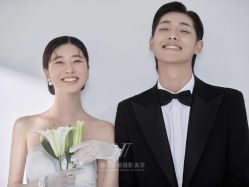 -薇薇新娘婚纱摄影(跃进北路店)