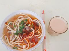 牦牛肉面-老光明岗琼甜茶馆