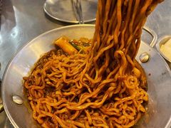 炸酱拉面-富乐满韩国正宗炸鸡韩国料理(虹泉路店)