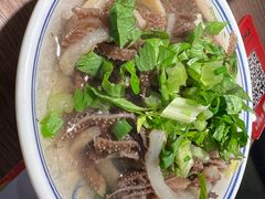 -肖四女乐山跷脚牛肉(世博源店)