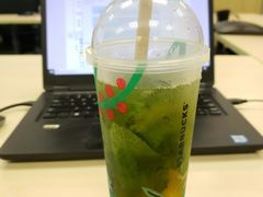 -星巴克(古美路店)