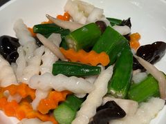 -前海沿·青岛菜(大拇指广场石老人店)