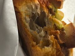 -沁屋面包店(人民东路店)