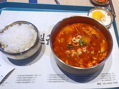 -梨花牛肉汤饭(仁恒伊势丹店)