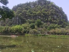 -星湖旅游景区七星岩