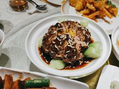 咸蛋黄狮子头-金枝玉叶上海人家食府(三里河店)