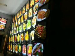 -小鱼儿海鲜港(新村十区店)