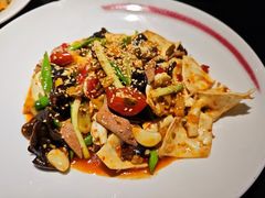 -麻六记(凤凰汇店)