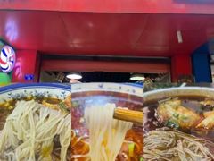 -杨家米粉(千禧公寓店)