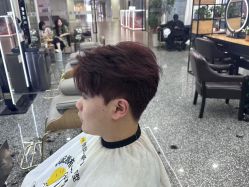 -藤野造型·烫·染发型设计店