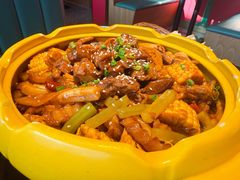 -多嘴超级肉蟹煲(杉杉国潮主题店)