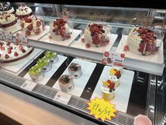 -花花卷卷·鲜食蛋糕(静安久光百货店)