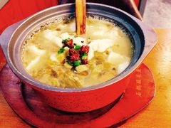 -周鱼小馆石锅酸菜鱼(活力汇店)