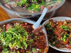 -小杨翘脚牛肉