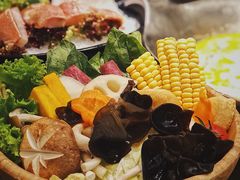 -湊湊火锅·茶憩(打浦桥日月光店)