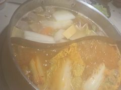-左庭右院鲜牛肉火锅(浦江欢乐颂店)