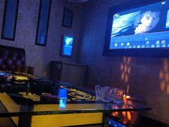 -钱莊Party连锁KTV(黄江星光城店)