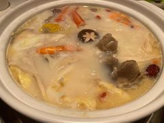 -三人行骨头王火锅(长寿店)