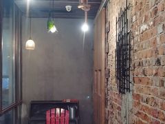 -斯普汇生蚝牛排馆(中骏世界城店)