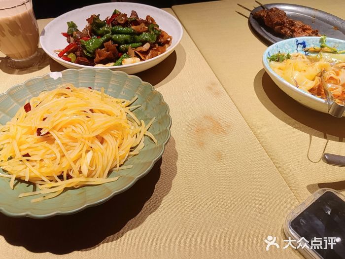 丝路金桃·新疆菜(徐汇店)图片