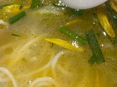 -桥香园云南过桥米线(金马碧鸡店)