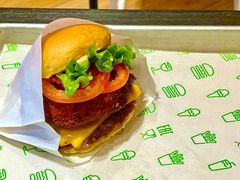 芝士牛肉蘑菇堡-Shake Shack(西单大悦城店)