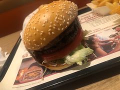 -The Habit Burger Grill 哈比特汉堡(复兴soho店)
