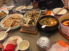 -英兰朝族饭店·英兰锅包肉(佳园路店)