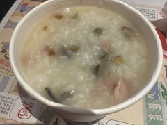 皮蛋瘦肉粥-肯德基(嘉善路地铁站店)