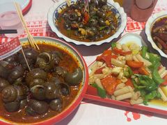 -老闵田螺馆·南昌市井菜·特色小吃(总店)