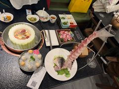 -得意咚瓜·顺德鱼生·冬瓜火锅(深圳首店)