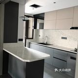 窗台、窗边也全部采用石英石上墙