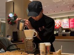 -星巴克臻选(上海中环广场2F店)