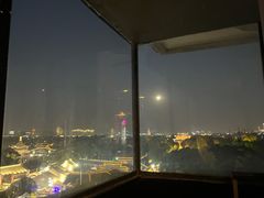 -顽啤熊·酒客酒馆(苏城夜景必选店)