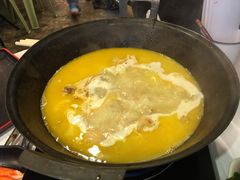 -鲜入围煮花胶鸡海鲜火锅