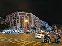-解放路步行街