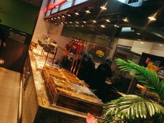 -金滏山烤肉·海鲜·火锅自助餐厅(襄阳万达店)