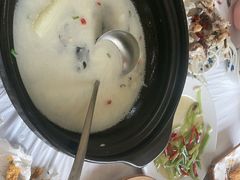 -万佛湖许老大铁锅鱼(黑金冠店)
