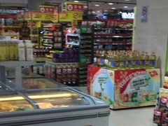 -华冠折扣超市(长阳店)