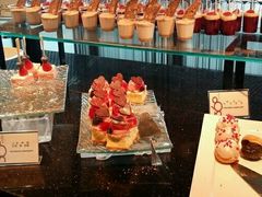 -澳门旅游塔360°旋转餐厅(南湾湖广场店)