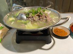 乐山跷脚牛肉-川風侠·融合新川菜(镇江京口吾悦店)