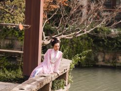 -上海绛芸轩汉服馆(松江店)